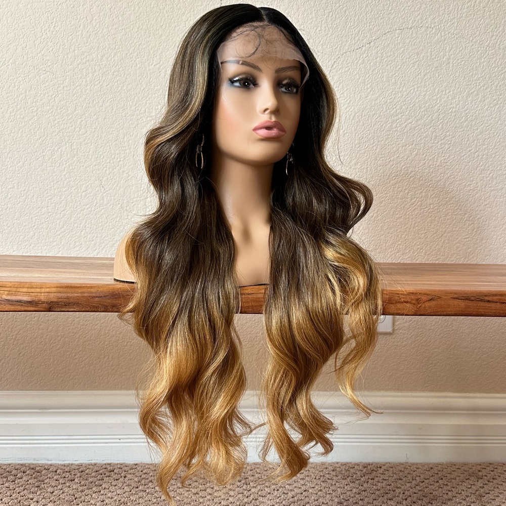 Honey blonde wig lace front middle part 26 inch long wavy layered